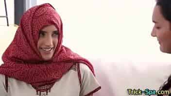 xxnxn Arab hot hijab big ass and handjob girls video